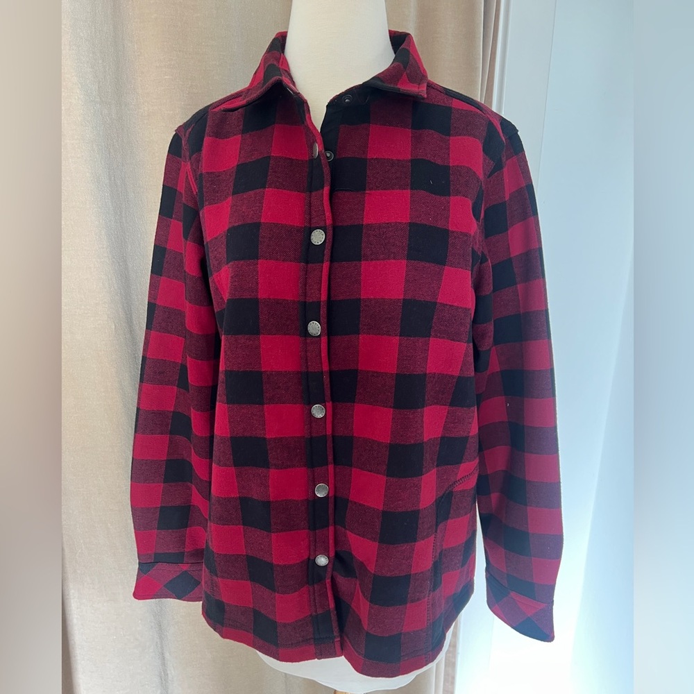 Buffalo plaid fleece lined shirt/jacket